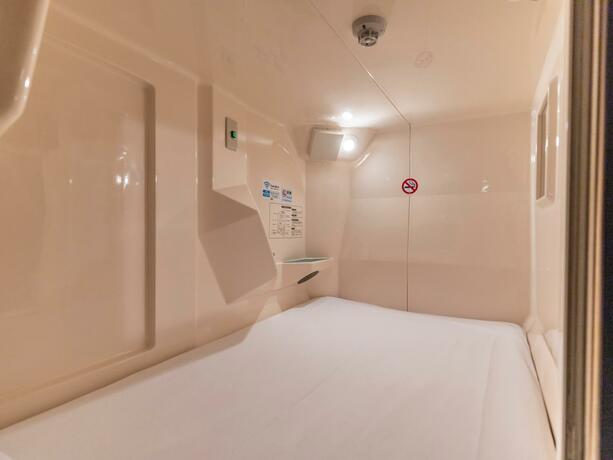 Imagen general del Asahi sauna Capsule Inn Hirosaki. Foto 1