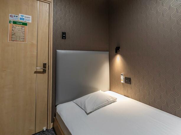 Imagen general del Asahi sauna Capsule Inn Hirosaki. Foto 18