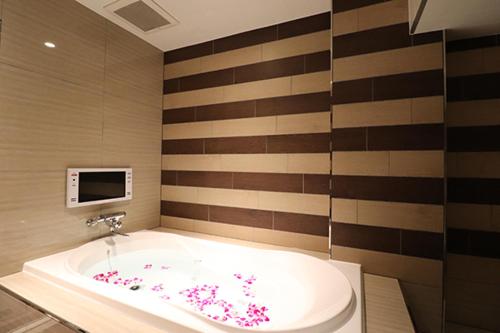 Imagen general del Asian Hotel CYALA - Adult Only. Foto 4