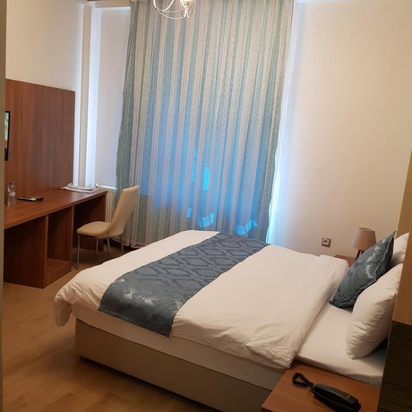 Imagen de la habitación del Asil Hotel. Foto 11