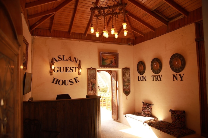 Imagen de los interiores del Aslan Konuk Evi. Foto 15