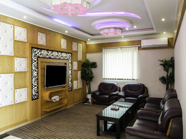 Imagen de los interiores del Asoul 6 Hotel Suites. Foto 19