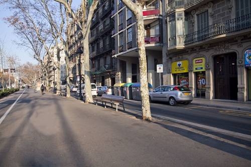 Imagen general del Aspasios Gran Via Suites. Foto 3