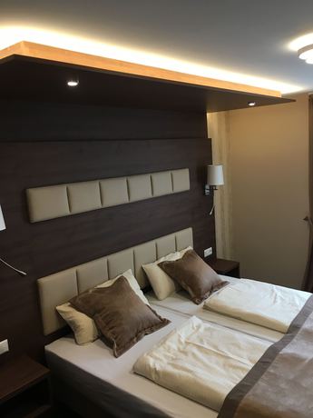 Imagen de la habitación del Aspire Castillo Reutlingen, Trademark Collection by Wyndham. Foto 13