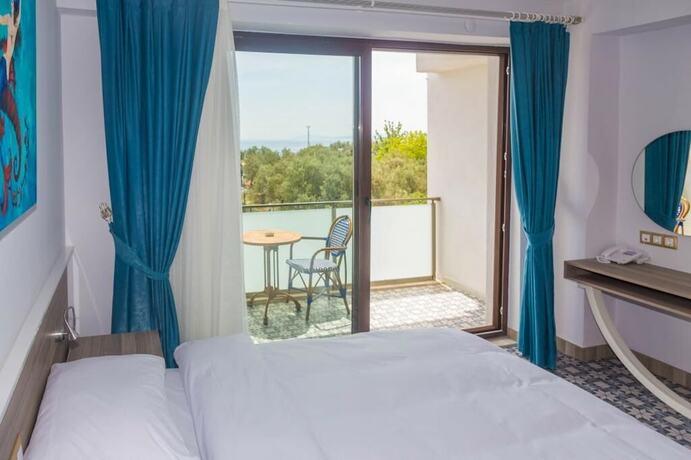 Imagen de la habitación del Assos Altın Otel. Foto 11