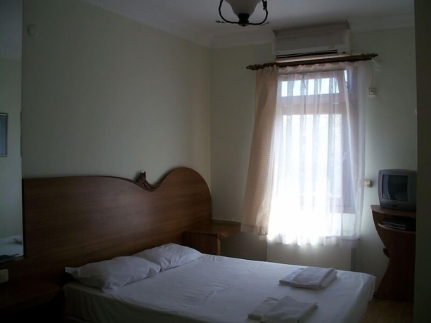 Imagen de la habitación del Assos B&uuml;y&uuml;k Yıldızsaray Otel. Foto 9