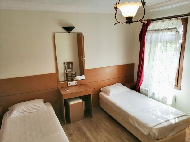 Imagen de la habitación del Assos B&uuml;y&uuml;k Yıldızsaray Otel. Foto 12