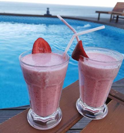 Imagen de la piscina del Assos Derin Mavi. Foto 16