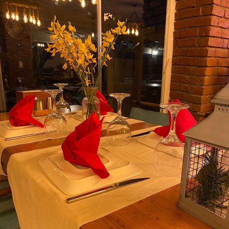 Imagen del bar/restaurante del Assos Derin Mavi. Foto 9