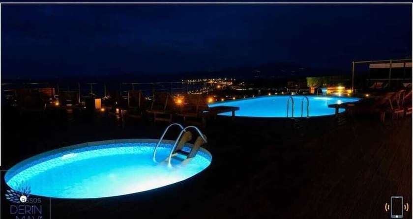 Imagen de la piscina del Assos Derin Mavi. Foto 18