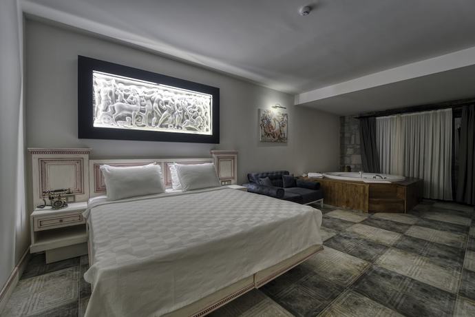 Imagen de la habitación del Assos Dionysos Hotel - Adults Only. Foto 17