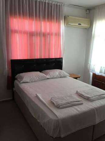 Imagen de la habitación del Assos Elia Motel. Foto 13