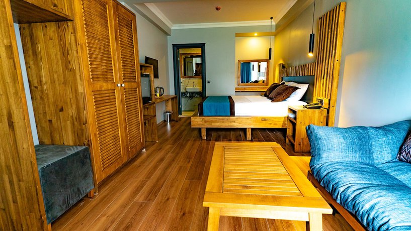 Imagen de la habitación del Assos Hunters Hotel - Special Class ( Adults Only). Foto 2