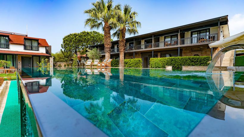 Imagen de la piscina del Assos Hunters Hotel - Special Class ( Adults Only). Foto 20