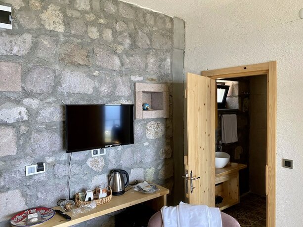 Imagen general del Assos Karadut Taş Otel. Foto 7