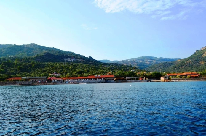 Imagen de los exteriores del Assos Sardunya Butik Hotel. Foto 8