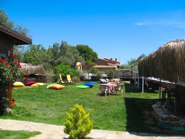 Imagen de los exteriores del Assos Sardunya Butik Hotel. Foto 10