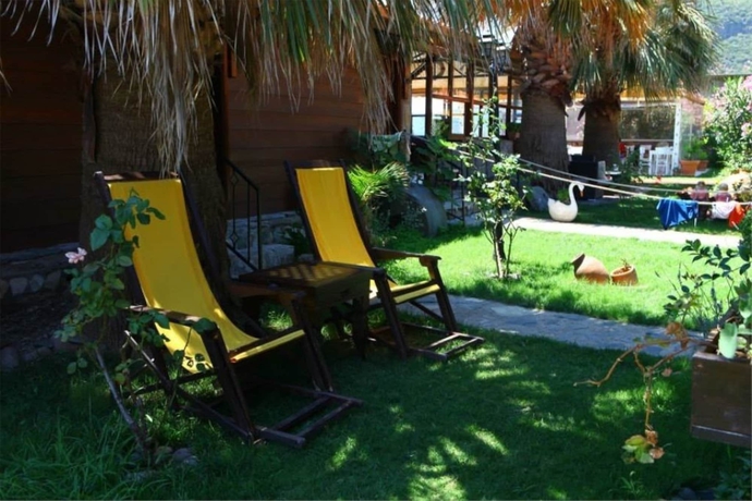 Imagen de los exteriores del Assos Sardunya Butik Hotel. Foto 11