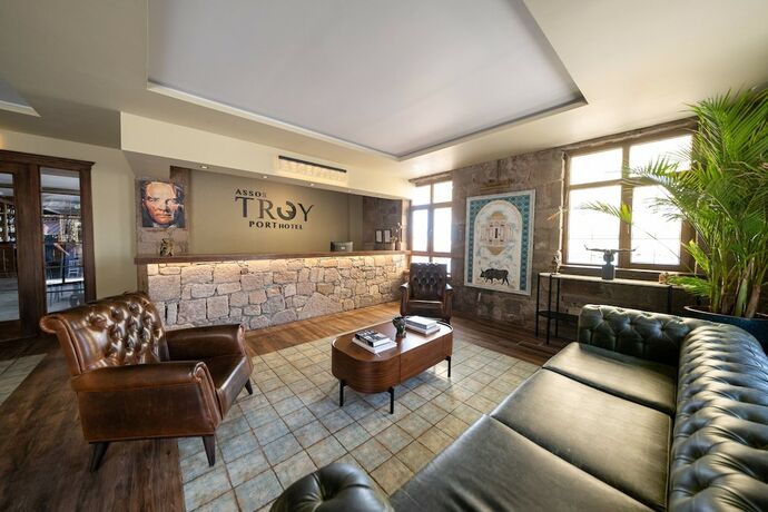 Imagen general del Assos Troy Port Hotel. Foto 12