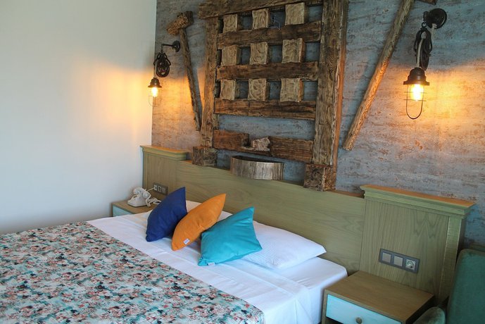 Imagen de la habitación del Assos Zeytin Han Hotel Special Class. Foto 13