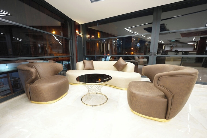Imagen de los interiores del Assyria Hotel. Foto 14