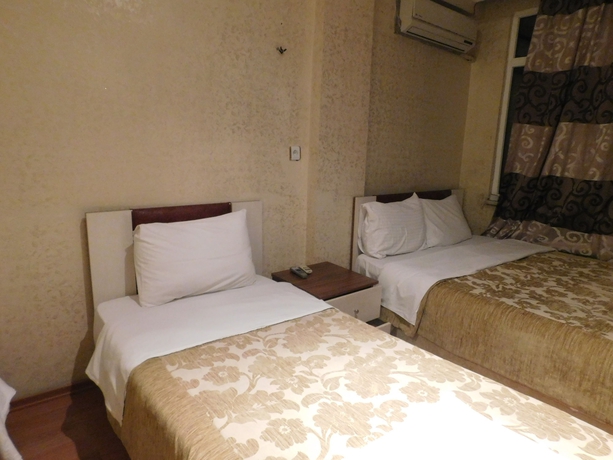 Imagen de la habitación del Ast Group Hotel. Foto 2