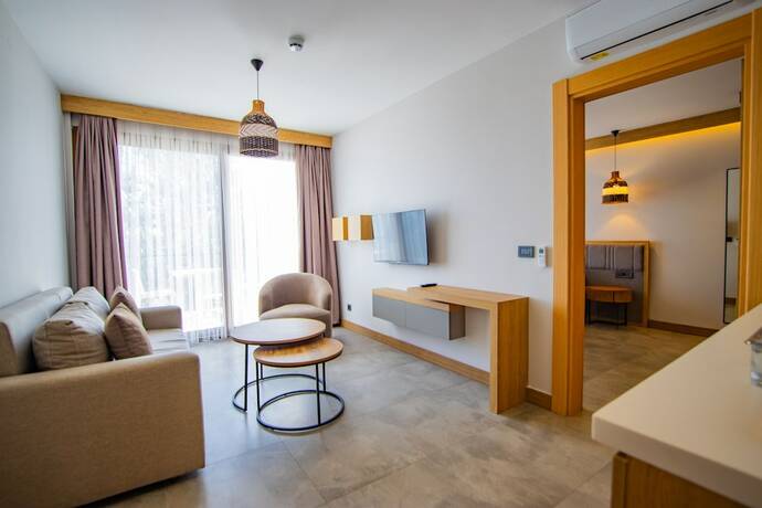 Imagen general del Asterina Hotel. Foto 12