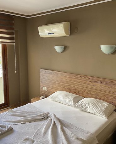 Imagen de la habitación del Astoria Beach Hotel. Foto 5