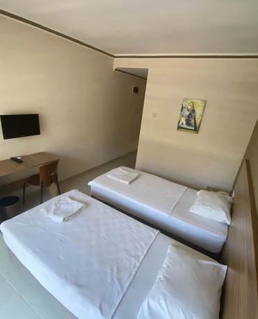 Imagen de la habitación del Astoria Beach Hotel. Foto 14