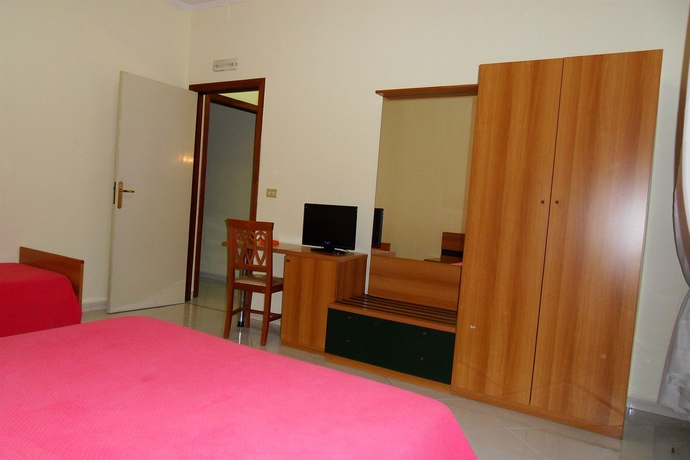 Imagen de la habitación del Astoria Pompei. Foto 13