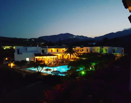 Imagen general del Astron Hotel. Foto 4