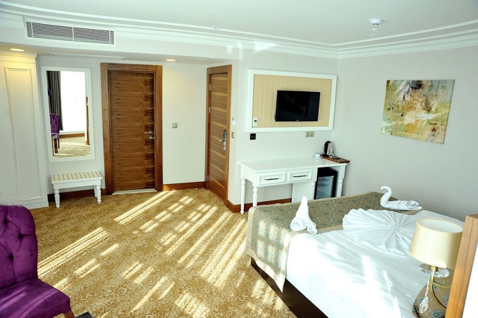 Imagen de la habitación del Asuris Hotel. Foto 3