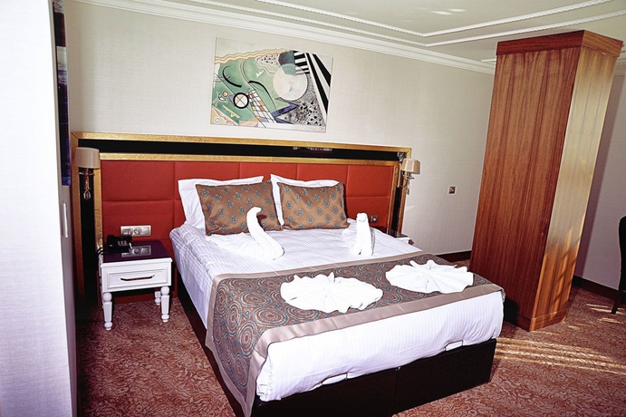 Imagen de la habitación del Asuris Hotel. Foto 4