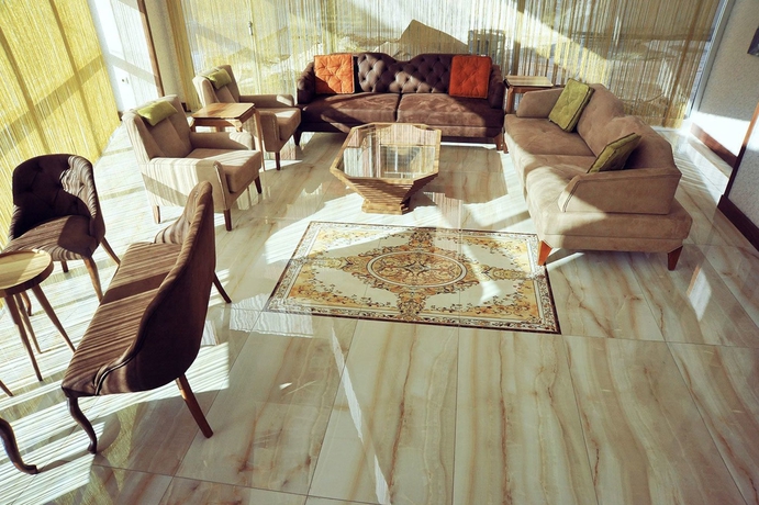 Imagen de los interiores del Asuris Hotel. Foto 15