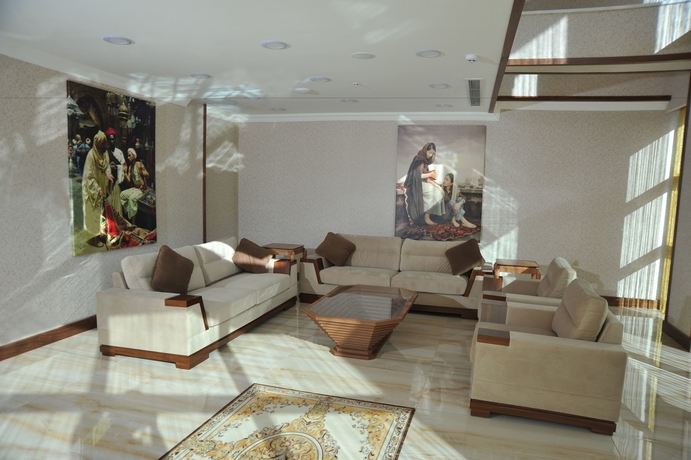 Imagen de los interiores del Asuris Hotel. Foto 16