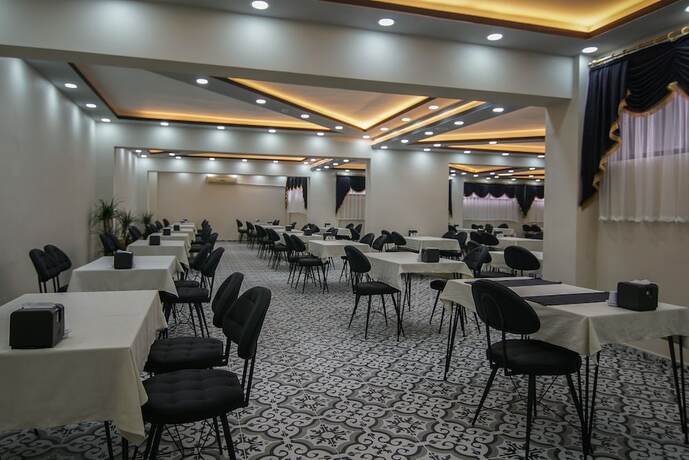 Imagen del bar/restaurante del Aswana Suit Hotel. Foto 15