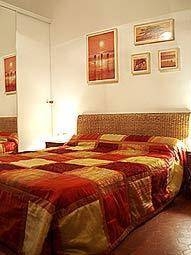Imagen general del At Home Hotel Nice Apartments - Old Town. Foto 4