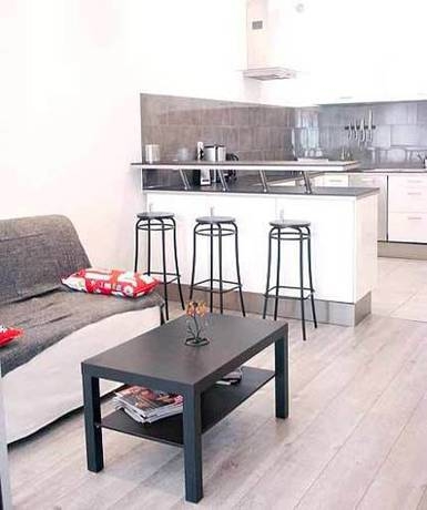 Imagen general del At Home Hotel Nice Apartments - Old Town. Foto 7