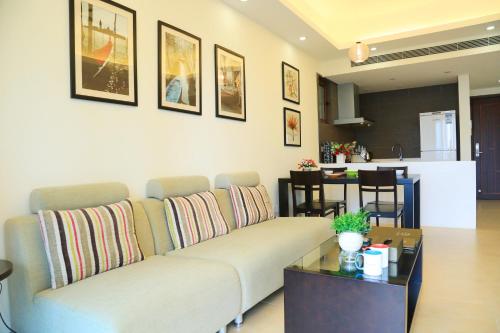Imagen general del At Home Service Apartment Wanning Shenzhou Bandao. Foto 1