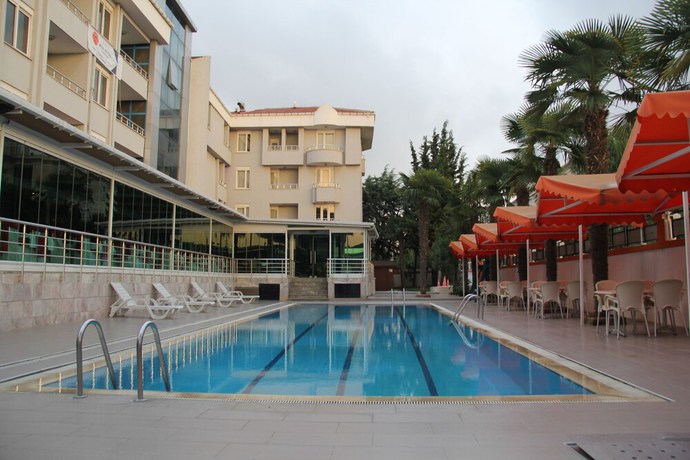Imagen de la piscina del Ata Hotel Kumburgaz. Foto 20
