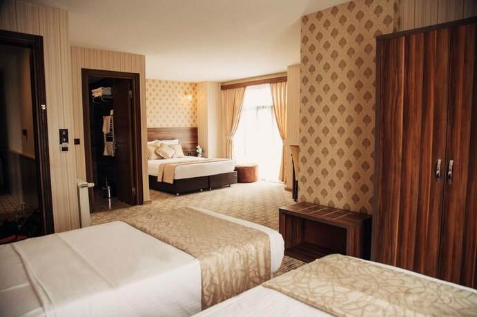 Imagen de la habitación del Ata Otel. Foto 17