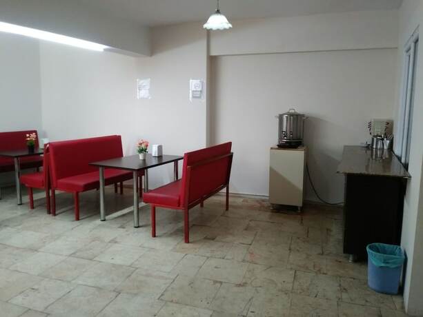 Imagen del bar/restaurante del Ata Turkoglu Apart Otel. Foto 16