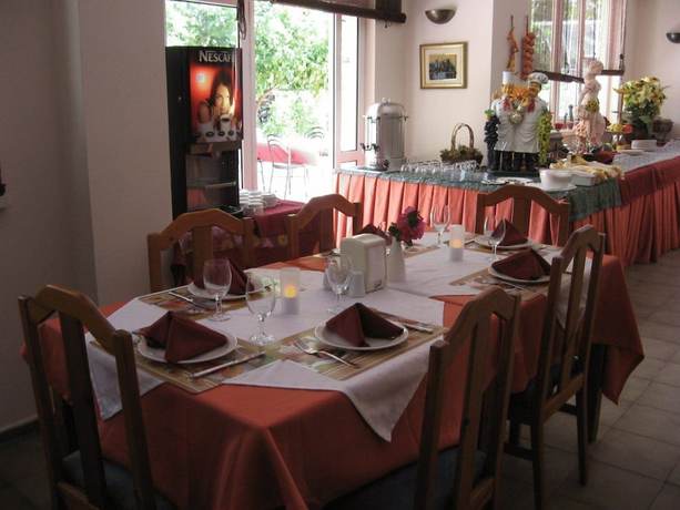 Imagen del bar/restaurante del Ataer Hotel, Konyaalti beach. Foto 8