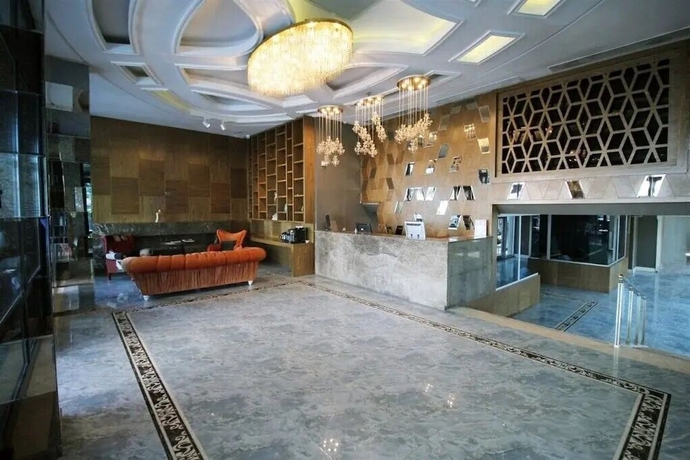 Imagen de los interiores del Atakum Palas Otel. Foto 16