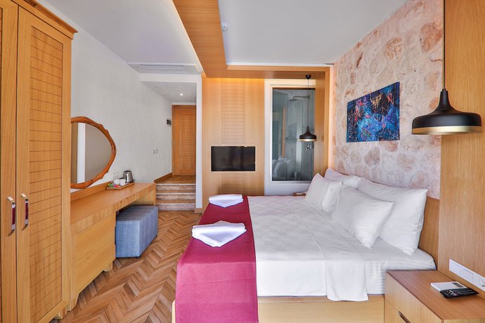 Imagen de la habitación del Atalante Hotel. Foto 6