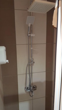 Imagen de la habitación del Atalay Hotel. Foto 7