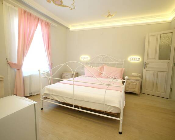 Imagen de la habitación del Ataol Otel. Foto 15