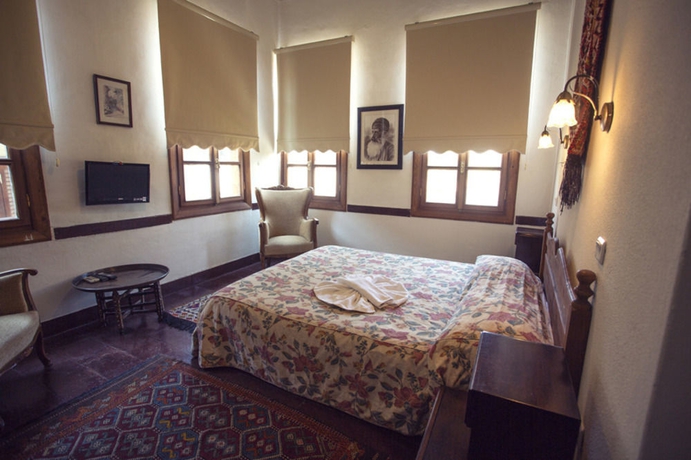 Imagen de la habitación del Atelya Art Hotel. Foto 6