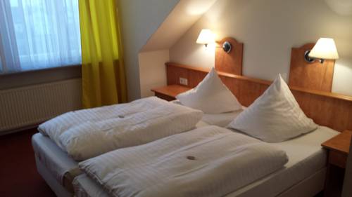 Imagen de la habitación del Ates Hotel Lampertheim. Foto 6