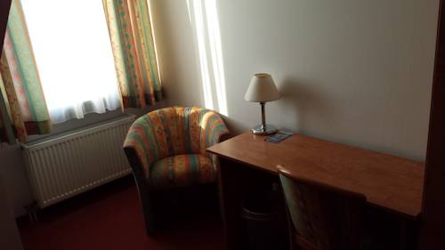Imagen de la habitación del Ates Hotel Lampertheim. Foto 10